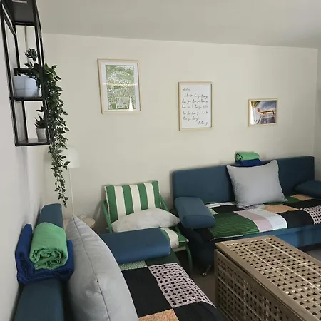 Paloma Bianca - Ensuite Bedroom, Lounge With Sofas, Balcony, Terrace & Jacuzzi - Near Apartment Vir