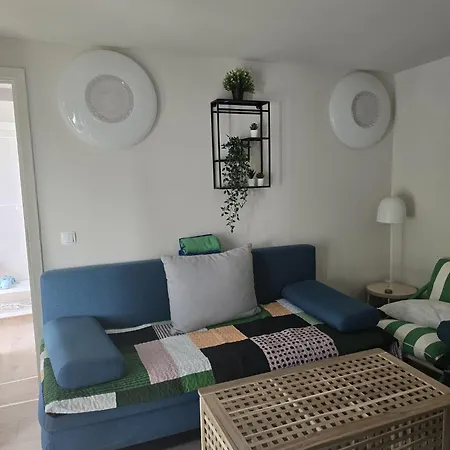 Paloma Bianca - Ensuite Bedroom, Lounge With Sofas, Balcony, Terrace & Jacuzzi - Near Beach Apartamento